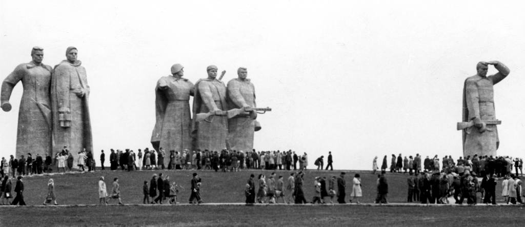 Дубосеково. Мемориальный ансамбль 